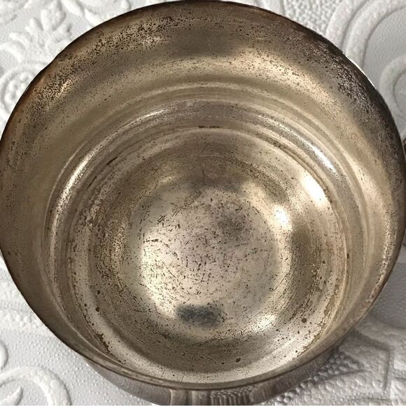 Antique Pairpoint Quadruple Silver Plate Handheld Oil Lamp with Cup - Picture 14 of 16